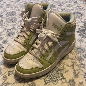 Puma Women's Olive and White High-Top Sneakers. Size 8. Like new. Clean.